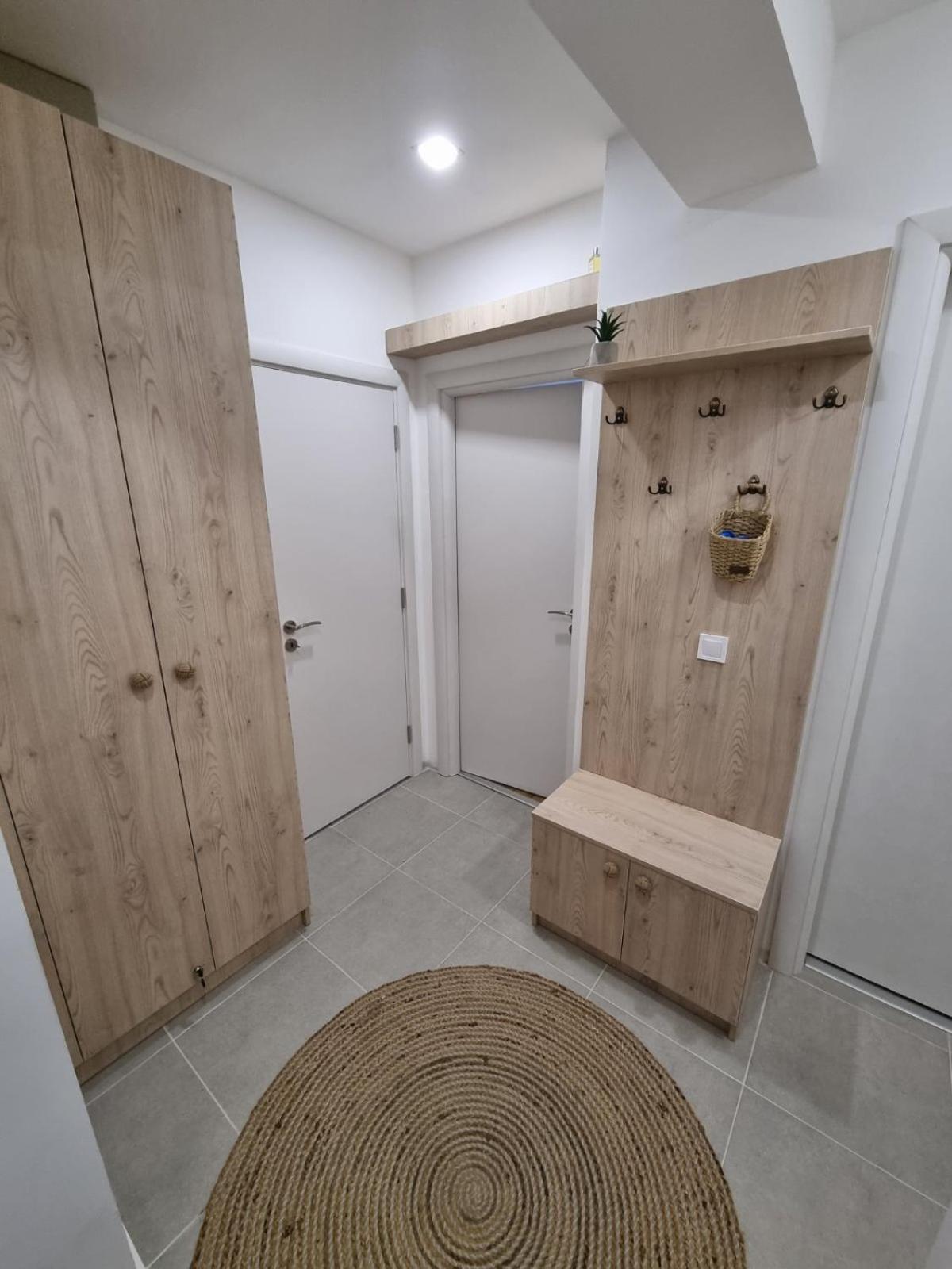 Apartment Polina - 2Bd Next To Sea Garden فارنا المظهر الخارجي الصورة